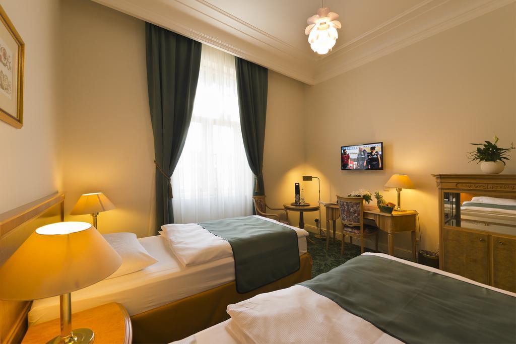 Grandhotel Ambassador Národní Dům Karlovy Vary Camera foto