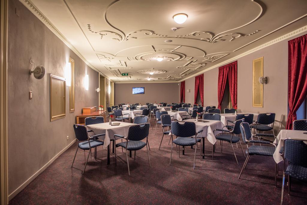 Grandhotel Ambassador Národní Dům Karlovy Vary Esterno foto