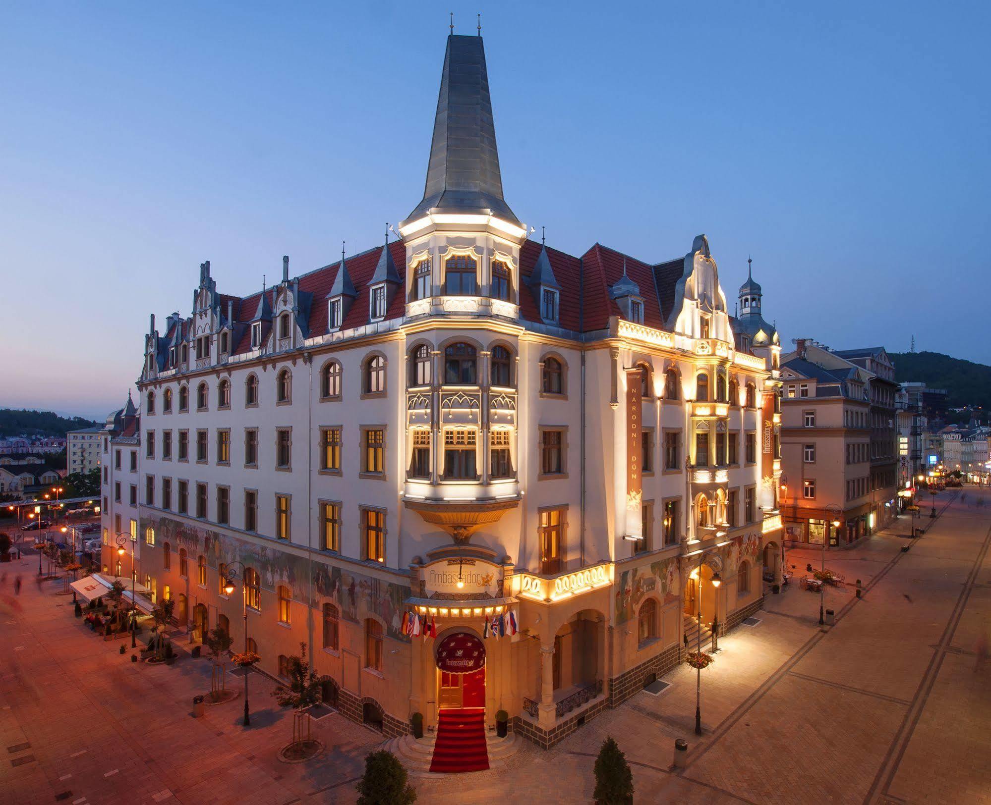 Grandhotel Ambassador Národní Dům Karlovy Vary Esterno foto